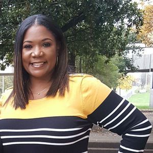 Meet your Posher, Tiffany